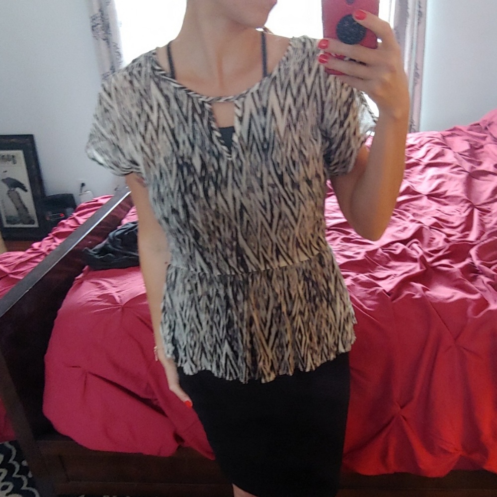 Striped, zebra, blouse. Nice work top or casual